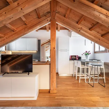 Biennale Palace R&r * Veneza