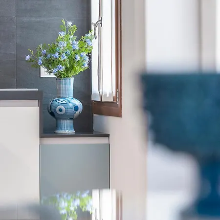 Biennale Palace R&r *