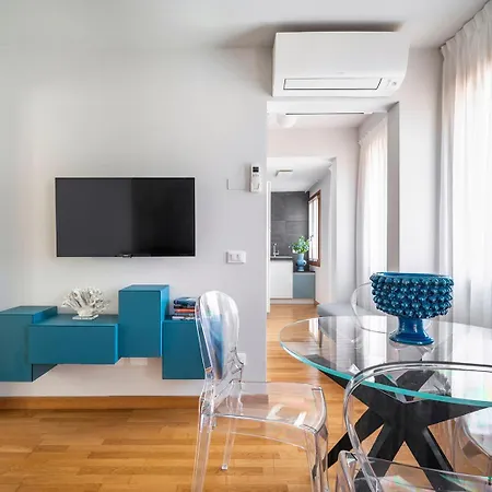 Biennale Palace R&r Apartman