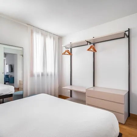 Biennale Palace R&r Apartamento *